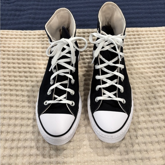 Women’s Chuck Taylor All Star Lift Platform Canvas Black/White/White High-Tops - Picture 2 of 12